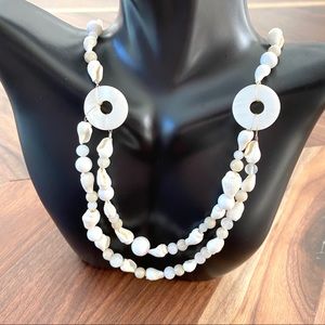 Vintage shell beaded white necklace